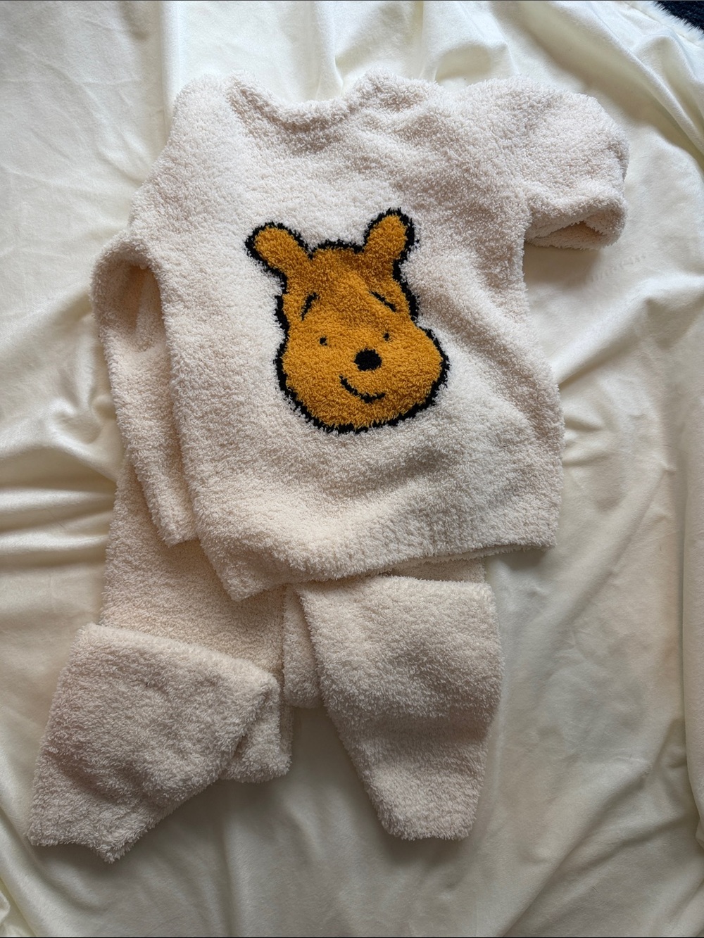 Hanna Andersson Cream Kids Pajama Set with Yellow Bear Face